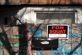 For Squat / Reuben Kincaid Realty